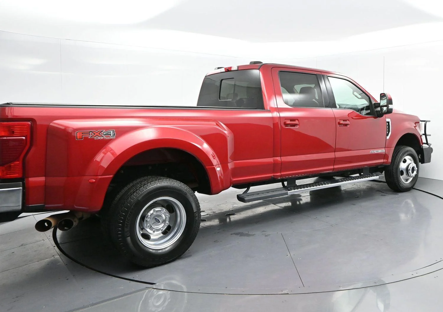 Used 2021 Rapid Red Metallic Tinted Clearcoat Ford LARIAT image 7