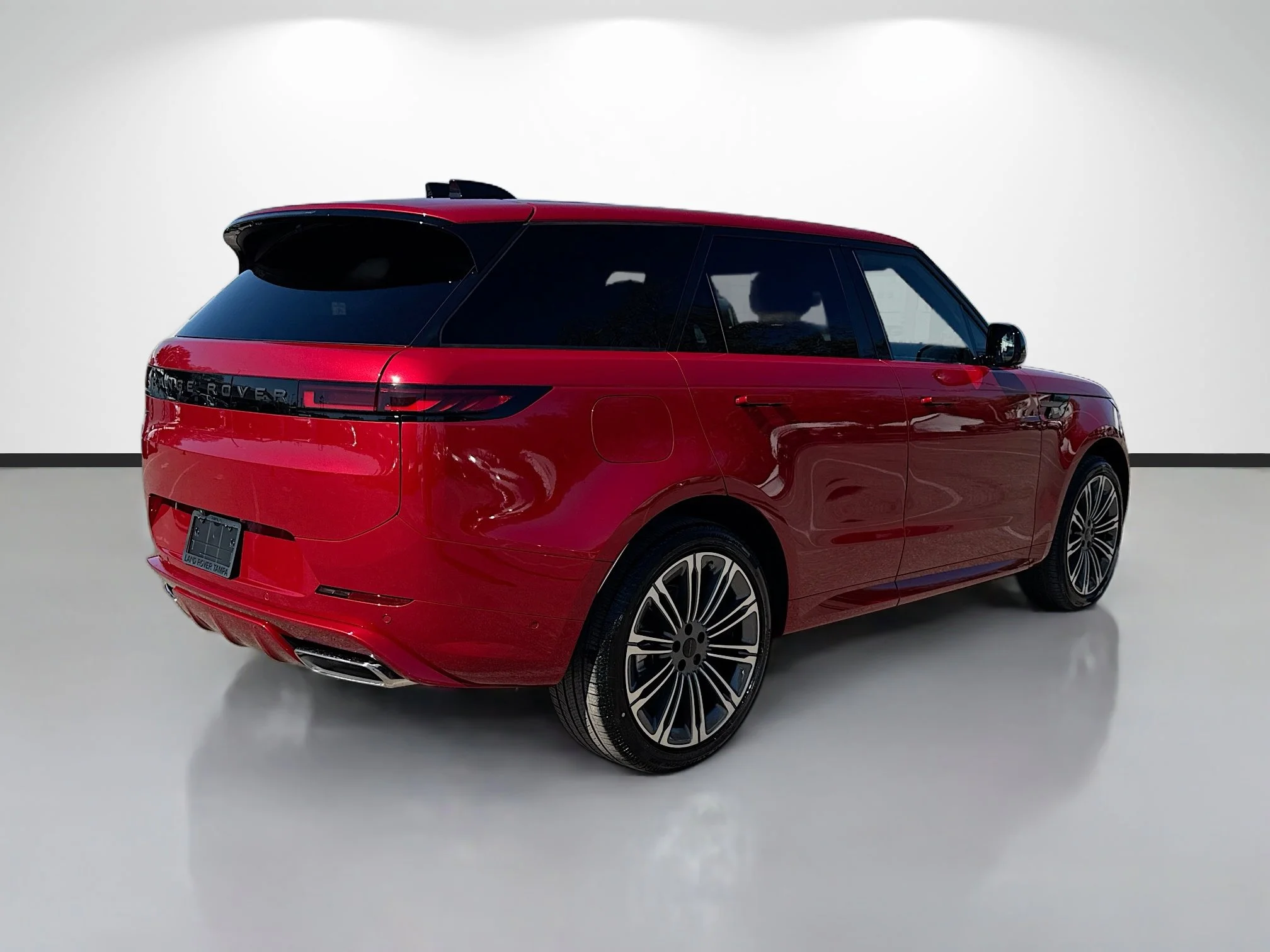New 2026 Firenze Red Metallic Land Rover Dynamic SE image 5