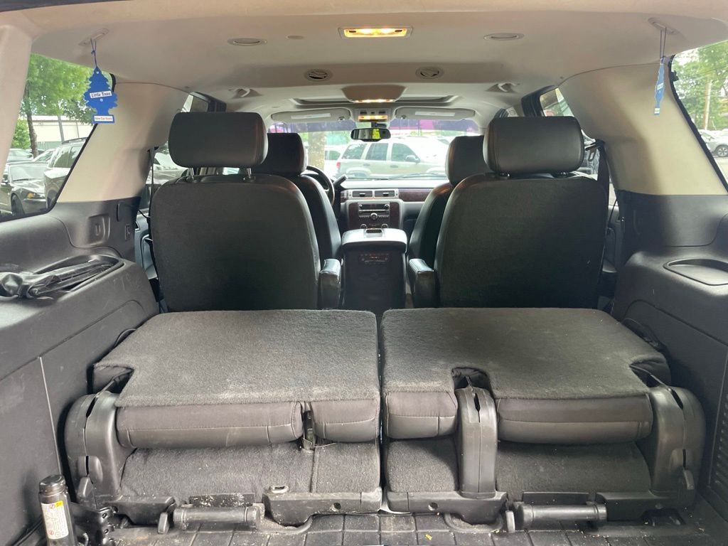 Used 2007 Silver Birch Metallic GMC Denali image 15
