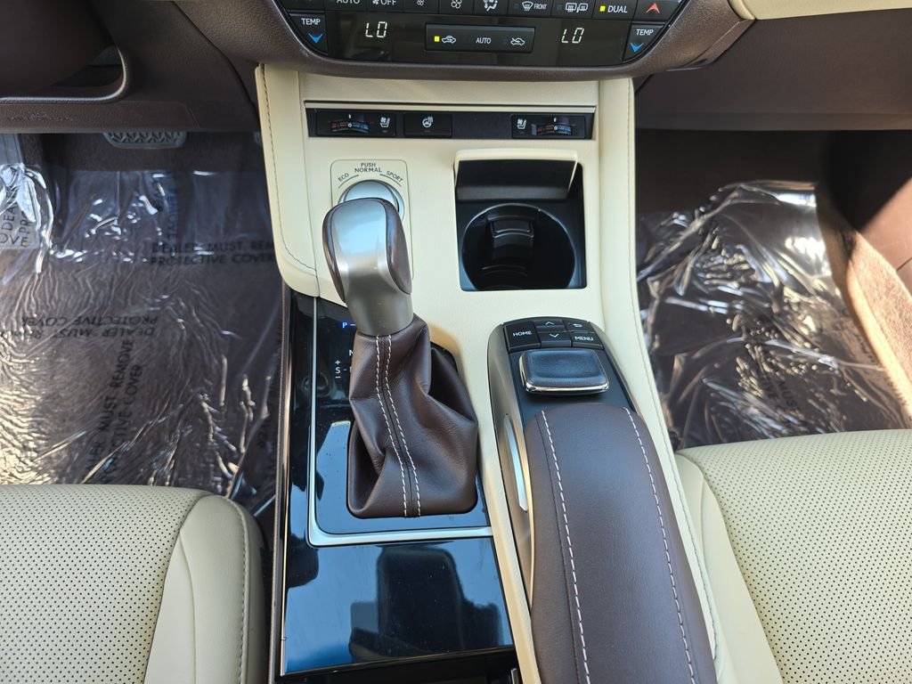 Used 2017 Silver Lexus 350 image 27