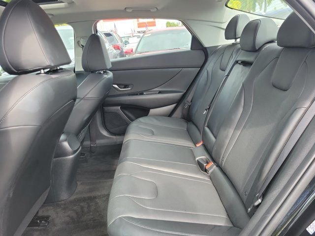 Certified Used 2023 Black Hyundai Limited image 7