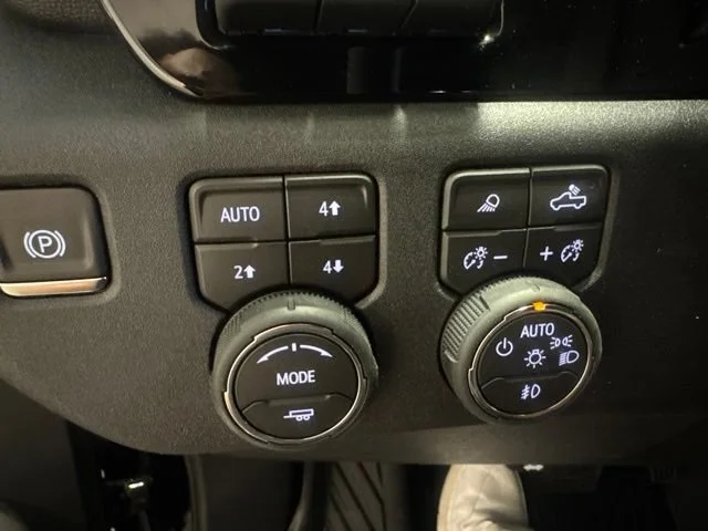 2026 Chevrolet Silverado 2500 HD LTZ - Photo 18