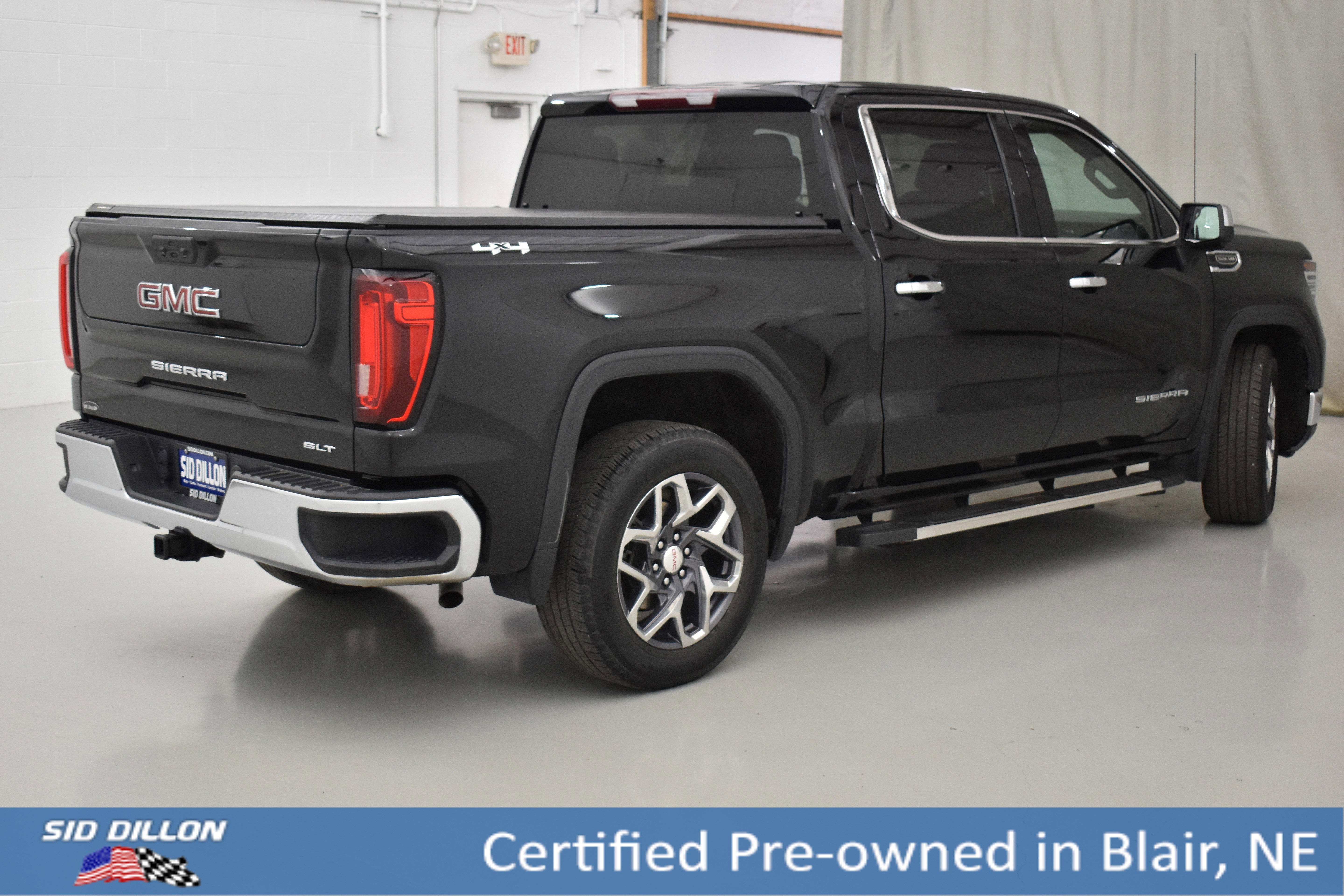 2022 GMC Sierra 1500 SLT - Photo 14