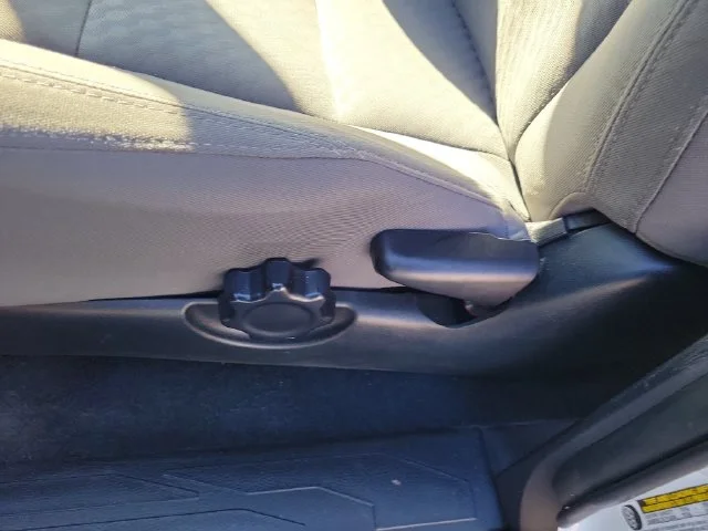 Used 2022 White Toyota SR image 20