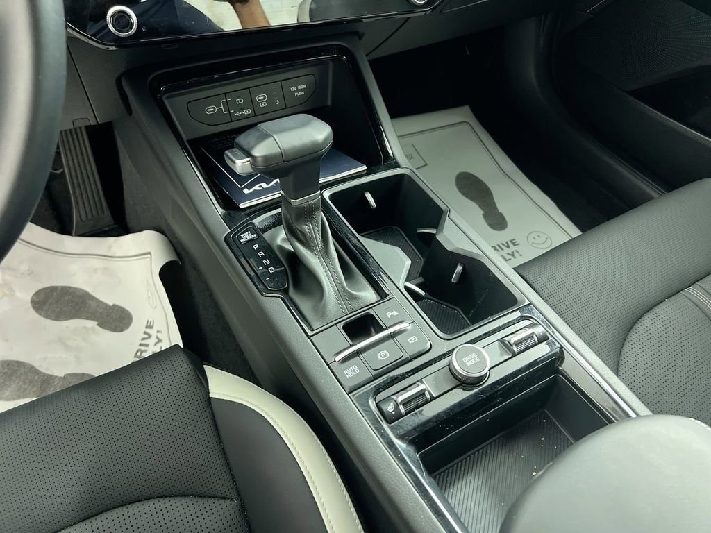 New 2026 Snow White Pearl Kia GT-Line FWD image 23