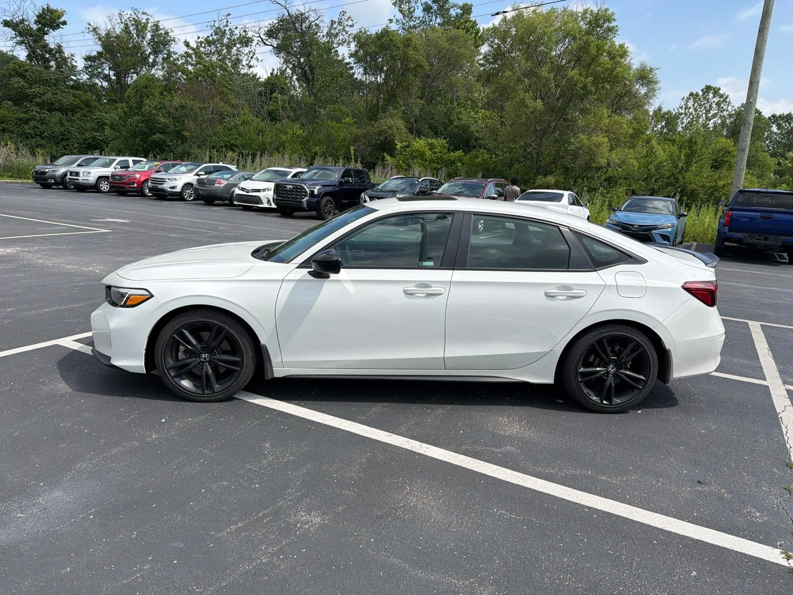 Used 2026 Platinum White Pearl Honda  image 3