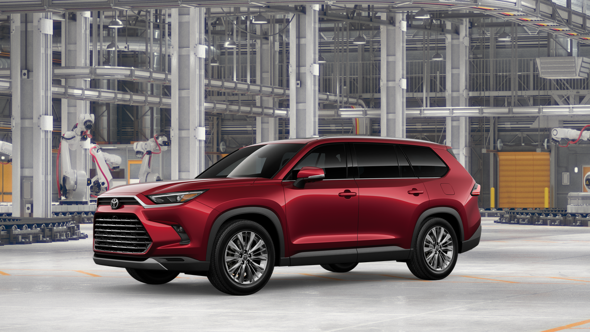 New 2026 Ruby Flare Pearl Toyota Platinum image 2
