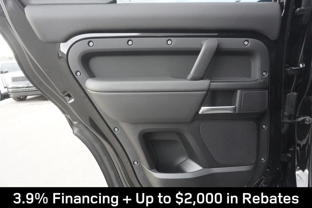 2026 Land Rover Defender V8 - Photo 28