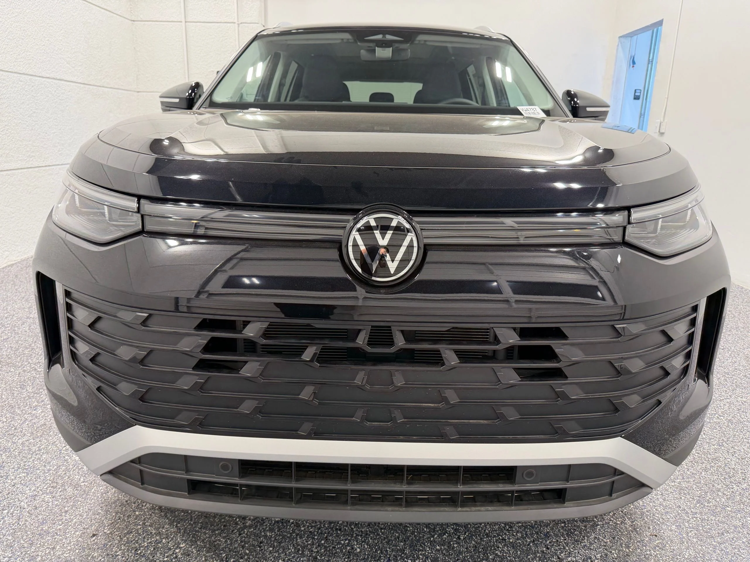 New 2026 Black Volkswagen 2.0T SE image 10