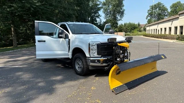 New 2026 Oxford White Ford F-250® XL image 28