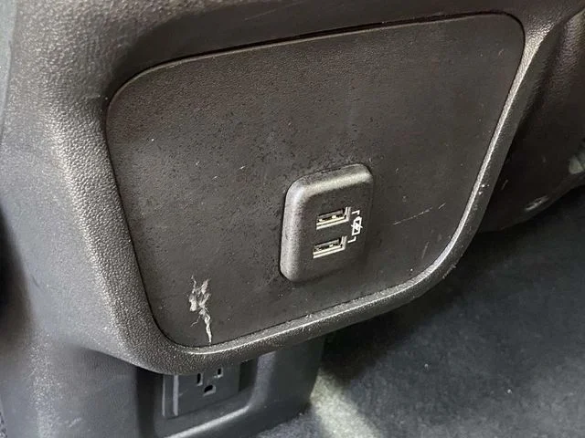 Used 2022 Black GMC AT4 image 13