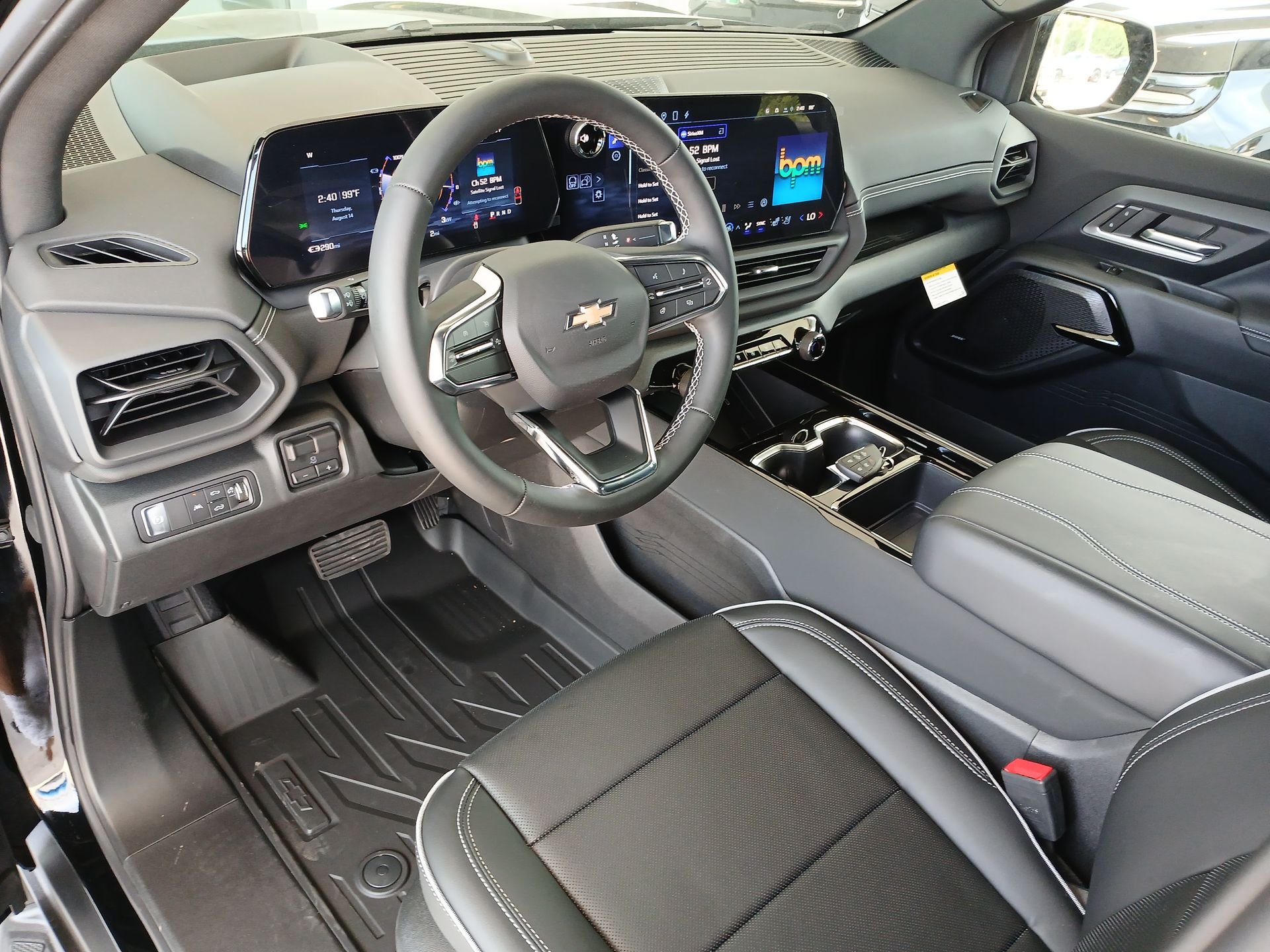 2026 Chevrolet Silverado EV LT - Photo 46