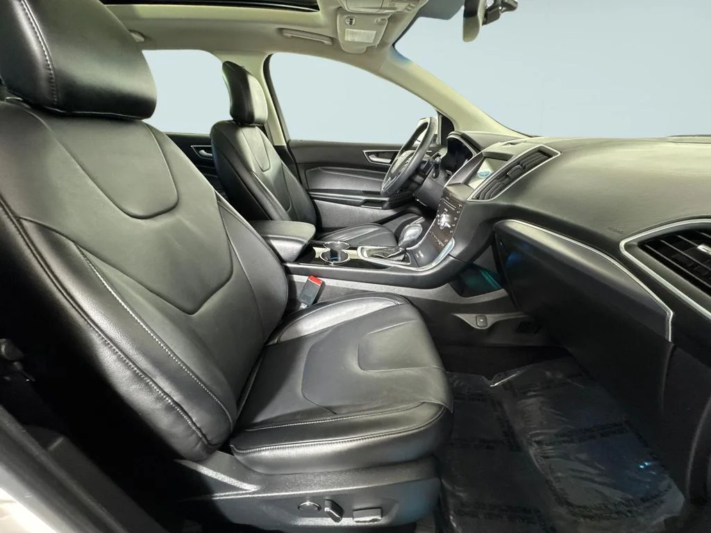 Used 2017 White Ford Titanium image 8