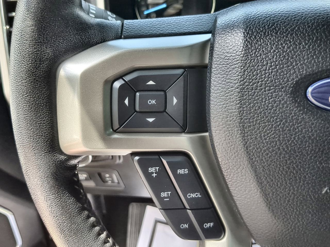 Used 2020 Silver Ford XL image 34