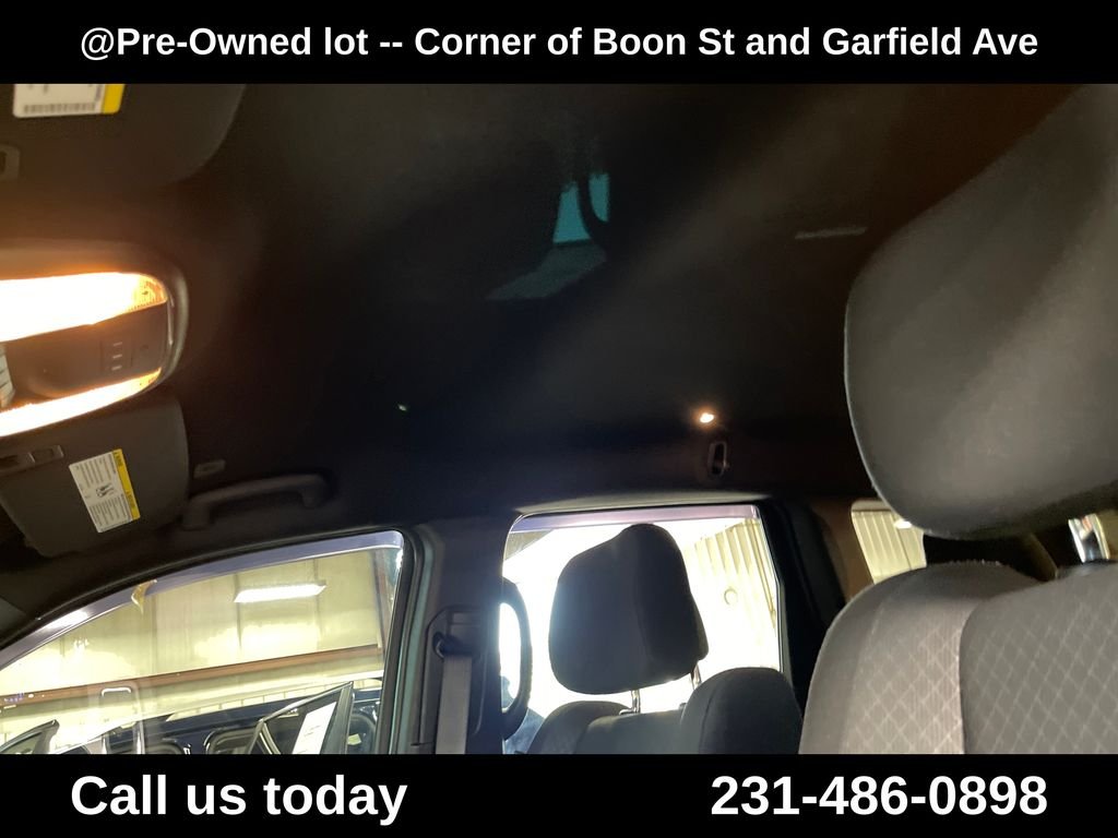 Used 2020 White Jeep Laredo image 13