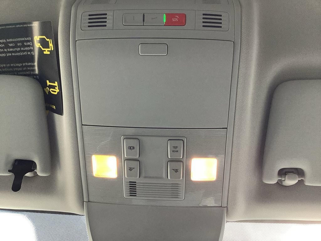Used 2026 White Volkswagen SE image 16