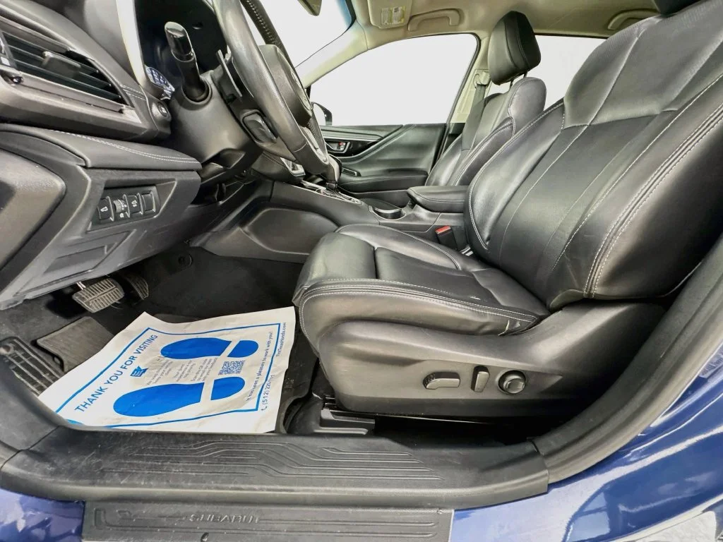 Used 2020 Abyss Blue Pearl Subaru Limited image 26