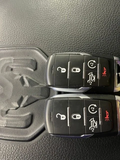 Used 2025 White Ram Laramie image 27