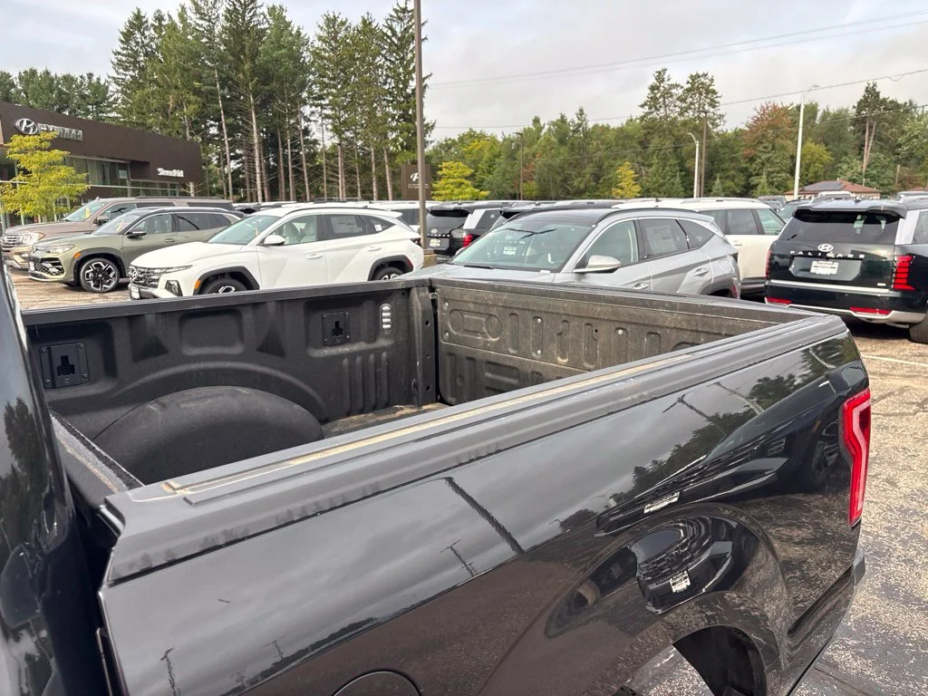 Used 2015 Tuxedo Black Metallic Ford XLT image 25