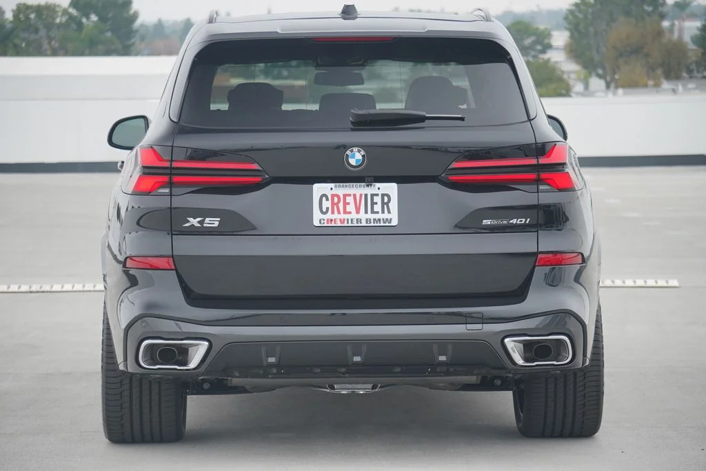 Used 2026 Black BMW sDrive40i image 6