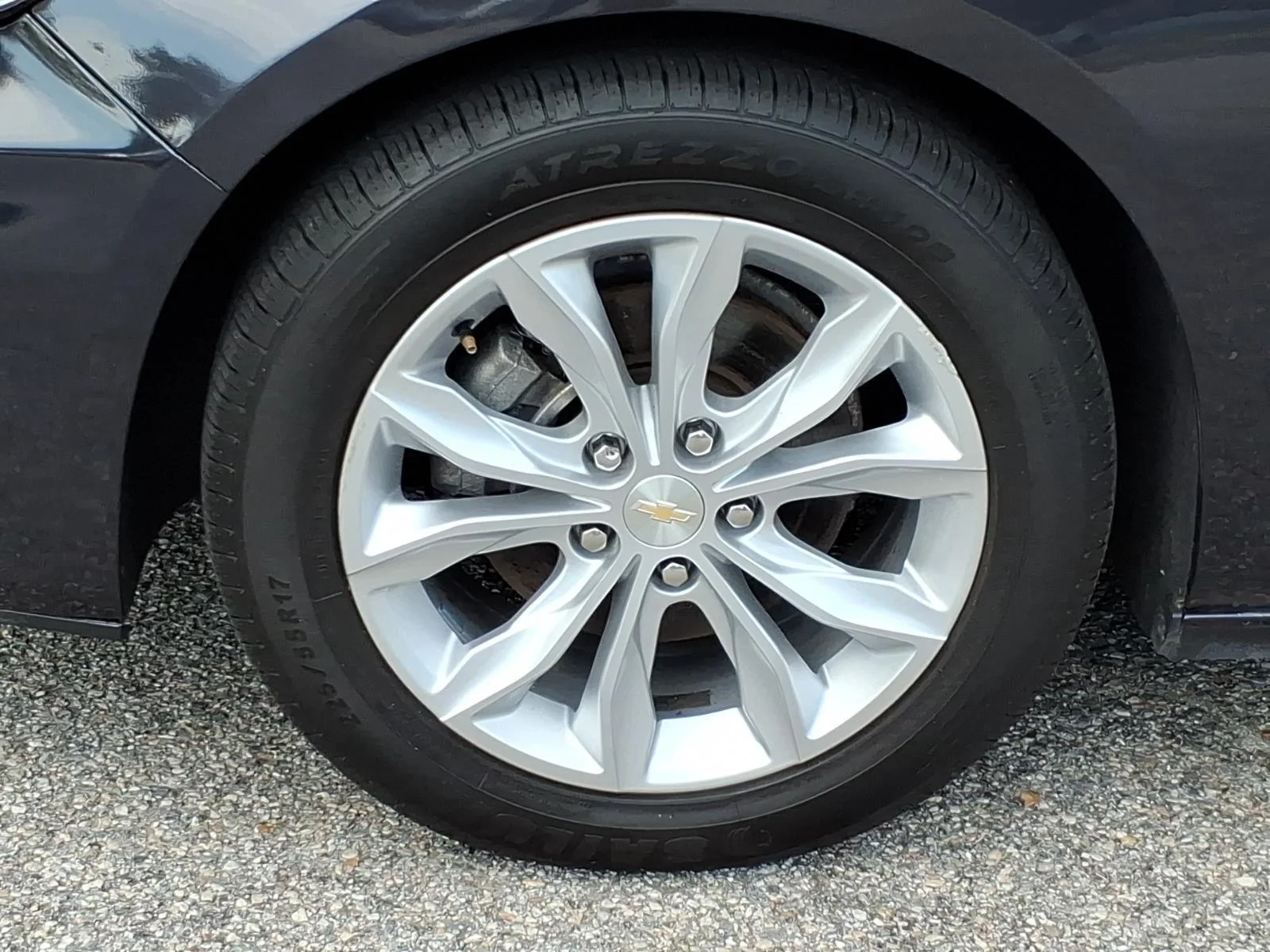 Used 2023 Dark Ash Metallic Chevrolet LT image 4