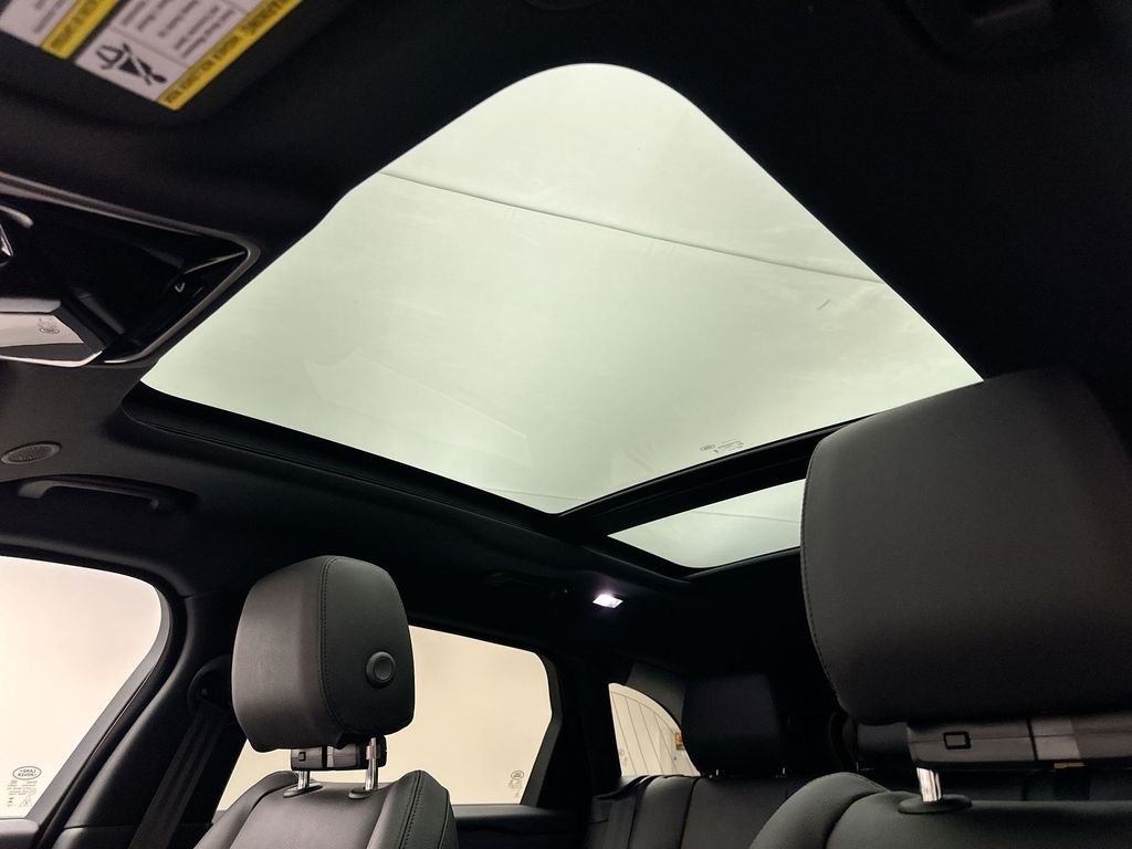 New 2026 Fuji White Land Rover S image 11
