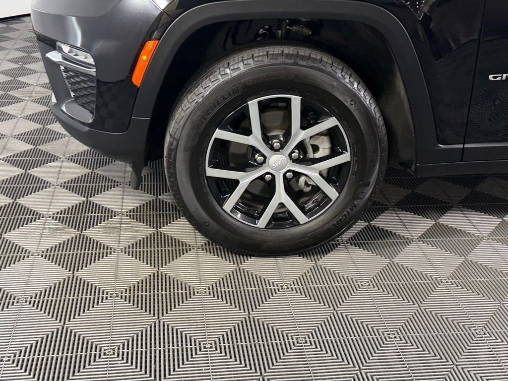 Certified Used 2024 Black Jeep Limited image 11