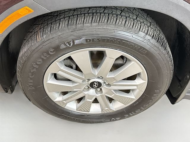 Used 2023 Red Hyundai SEL image 32