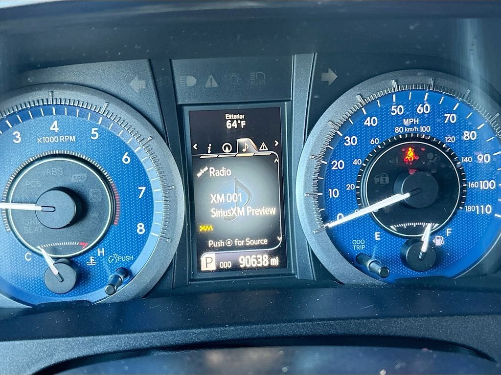 Used 2015 Salsa Red Pearl Toyota XLE image 12