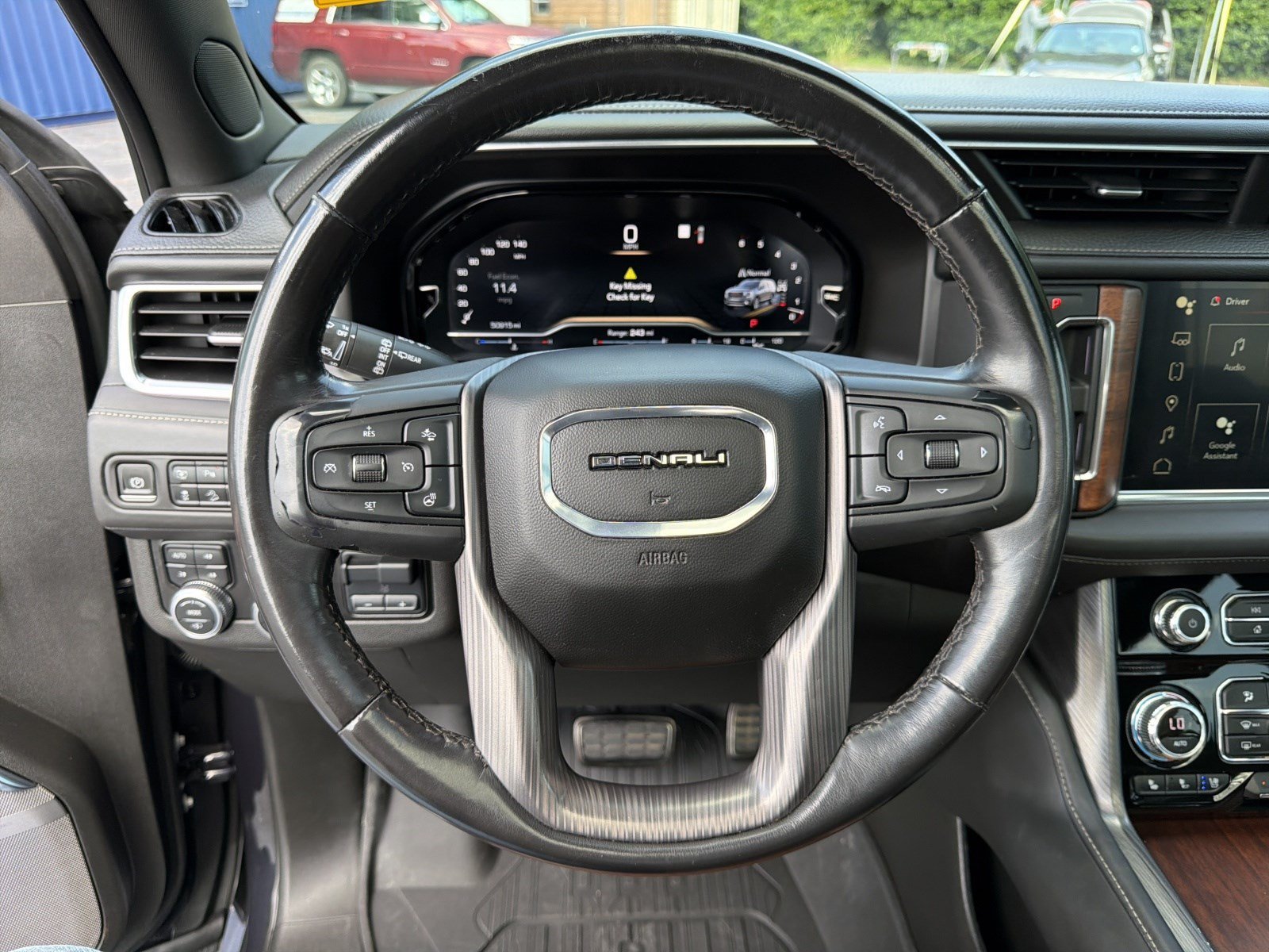 2023 GMC Yukon Denali Ultimate - Photo 31
