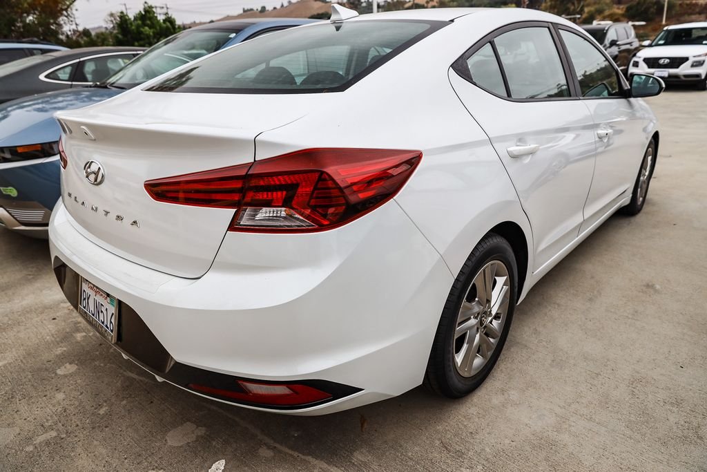 Used 2019 White Hyundai Value Edition image 8