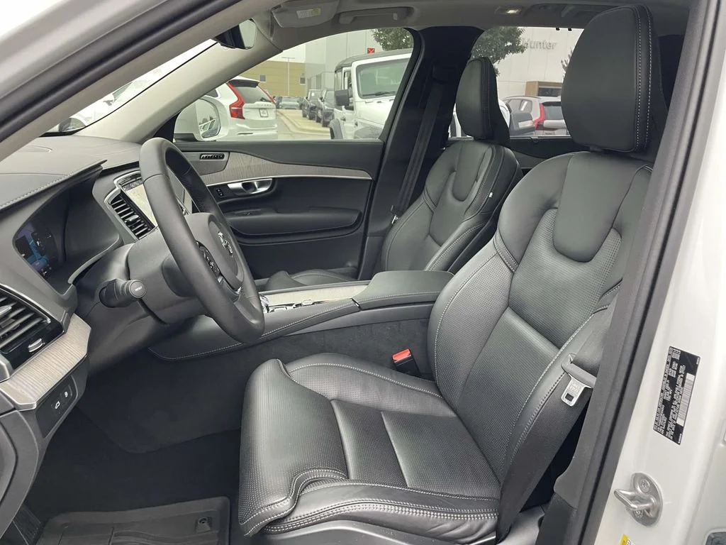 Certified Used 2024 Crystal White Volvo Ultimate image 8