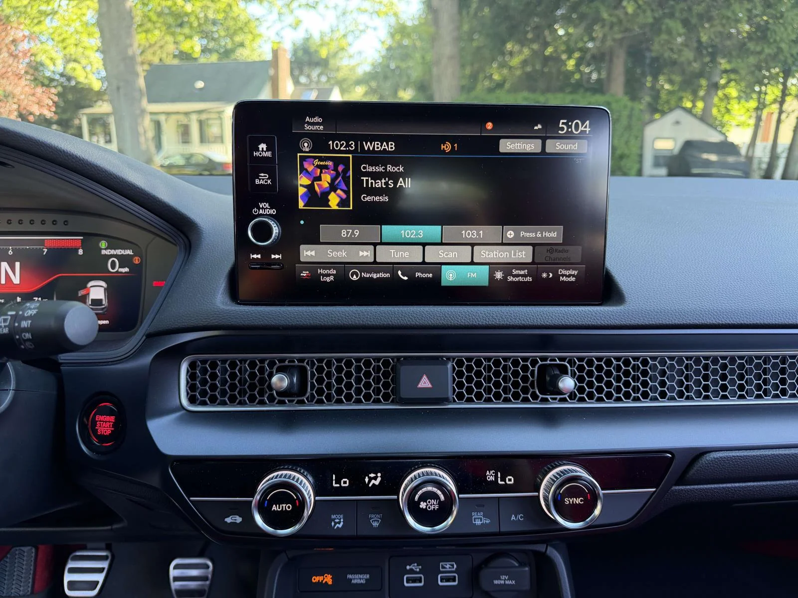 Used 2023  Honda  image 25