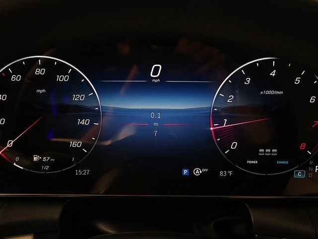 New 2027 Starling Blue Metallic Mercedes-Benz GLC 300 image 16