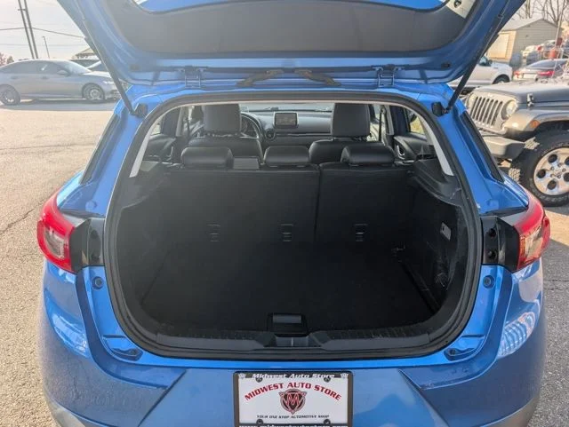 Used 2016 Blue Mazda Grand Touring image 19
