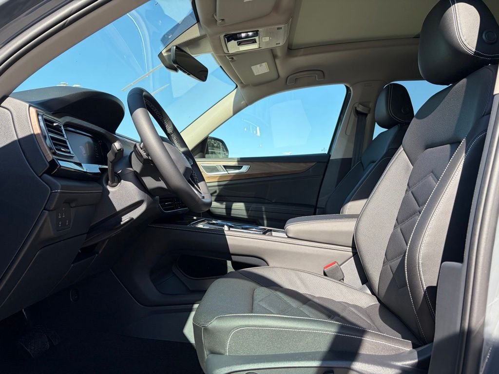 New 2026 Pure Gray Volkswagen 2.0T SE W/TECHNOLOGY image 12