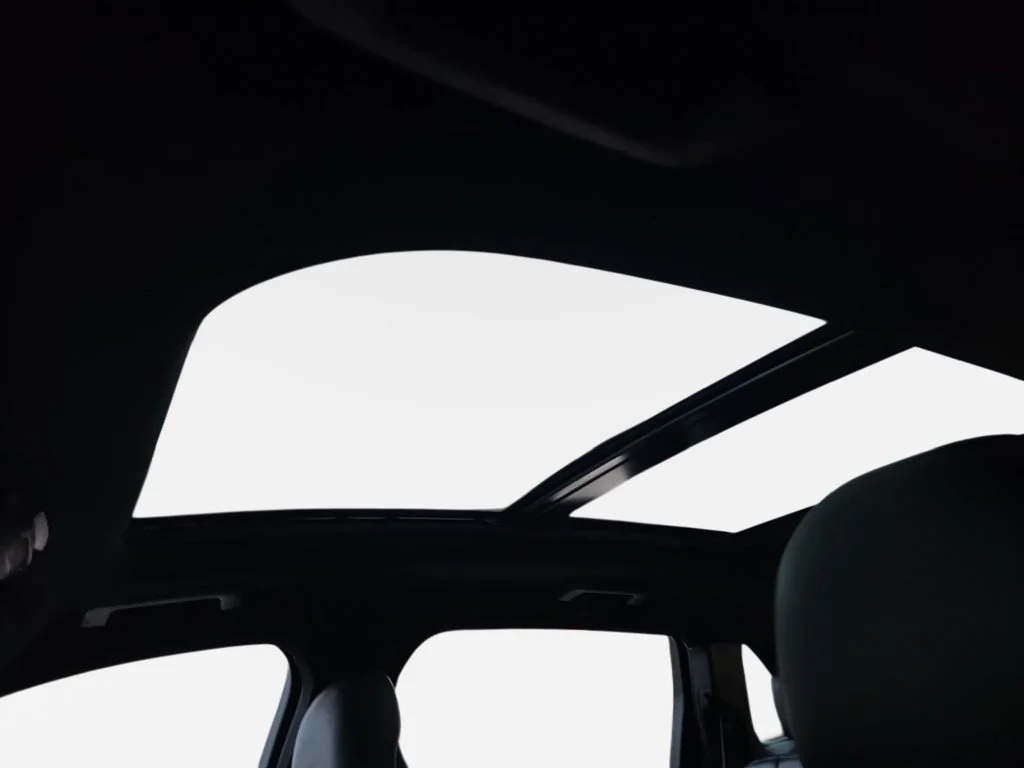Used 2016 Black Lincoln Reserve image 31