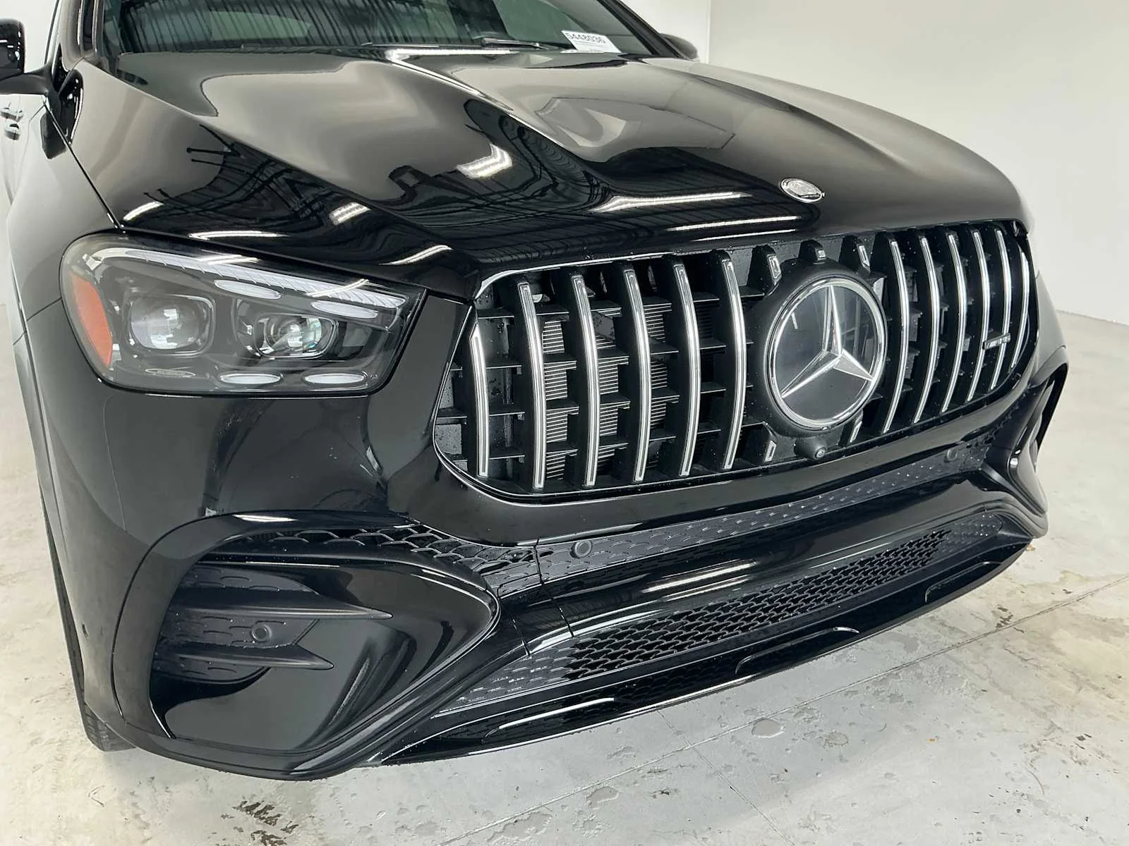 Certified Used 2025 Obsidian Black Metallic Mercedes-Benz AMG® GLE 53 image 5