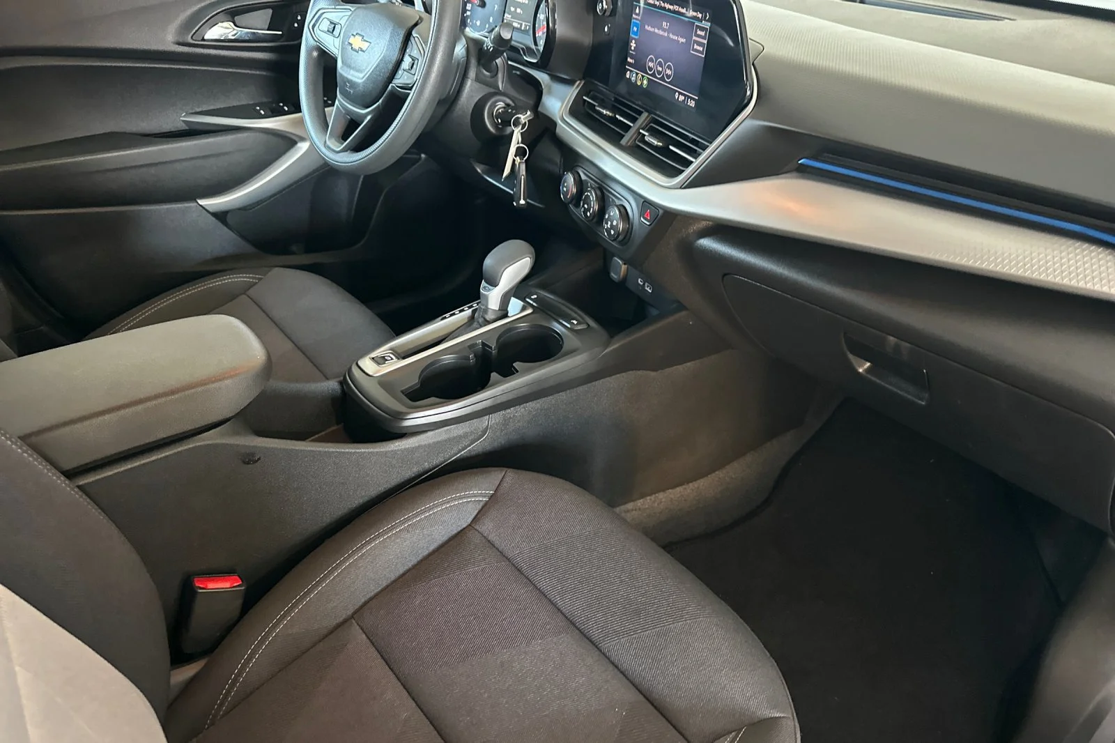 Used 2026 Summit White Chevrolet LS image 16