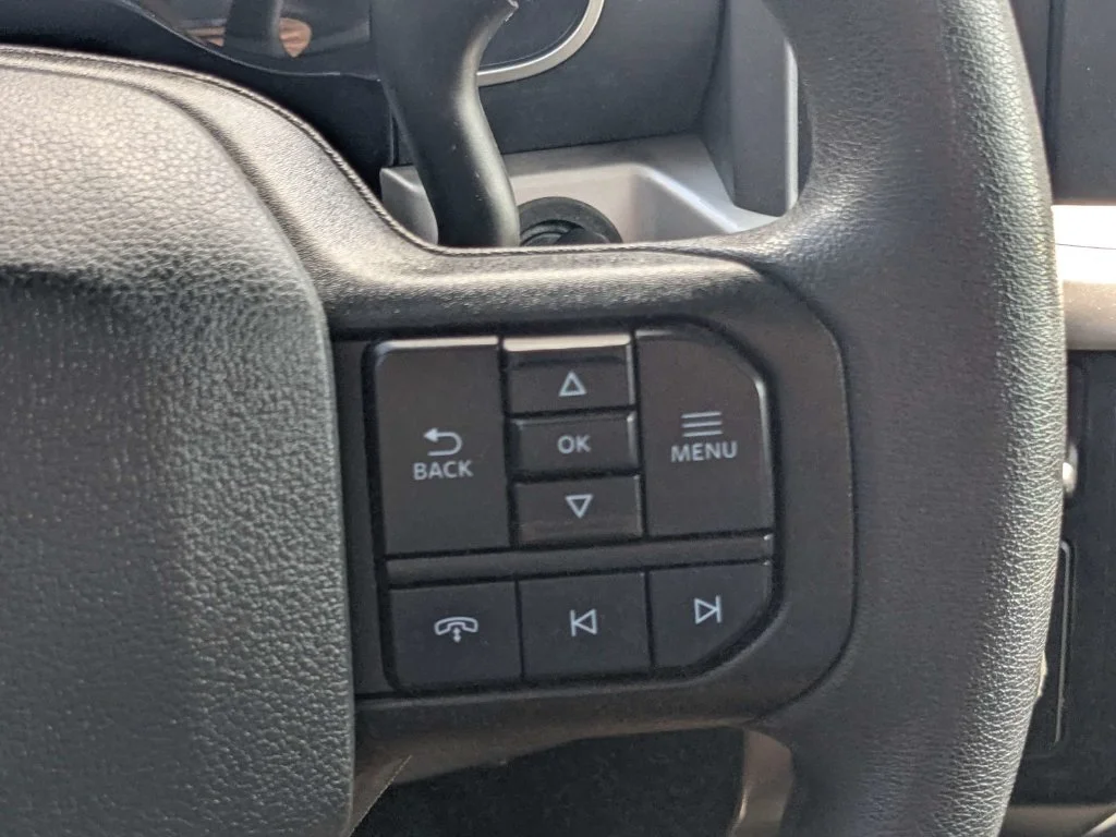 Used 2023 Oxford White Ford XLT image 23