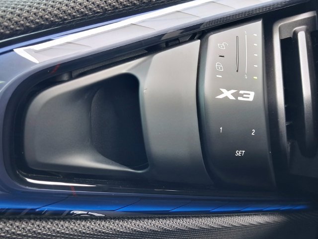 Used 2025 Gray BMW M50 xDrive image 10