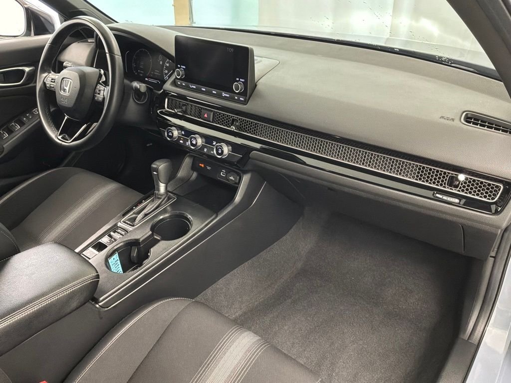 Used 2024 Gray Honda Sport image 27