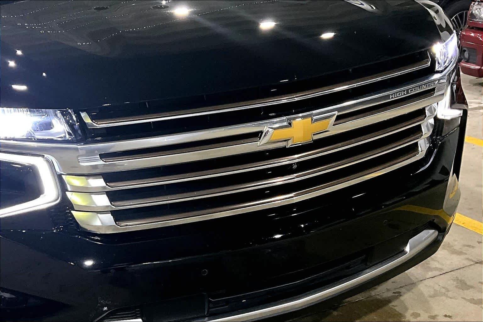Used 2024 Black Chevrolet High Country image 51