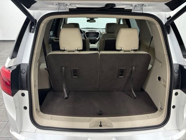 Used 2018 White GMC Denali image 9