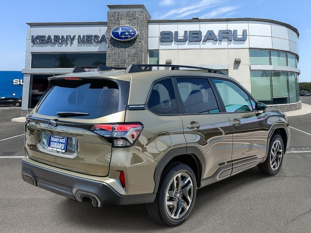 New 2026 AUTUMN GREEN METALLIC Subaru Limited image 6