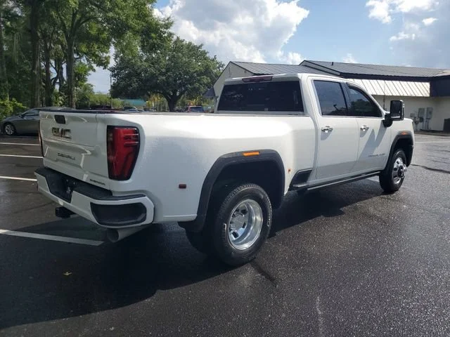 Used 2024 Summit White GMC Denali DRW image 4