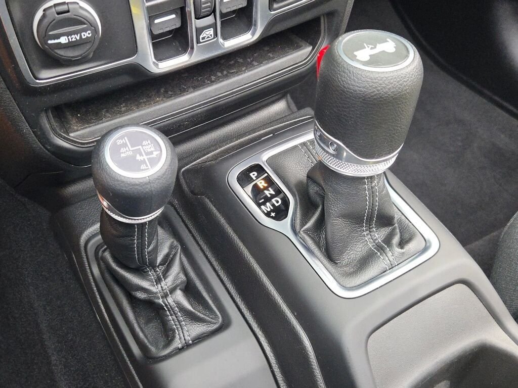 Certified Used 2025 Gray Jeep Sahara 4xe image 26
