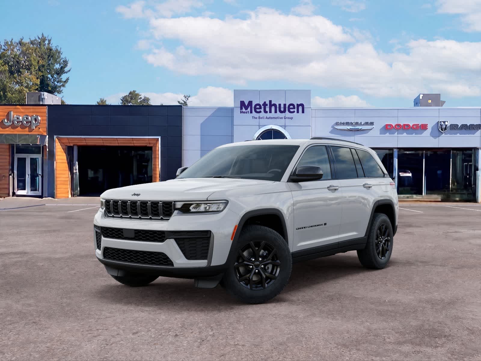 2026 Jeep Grand Cherokee Laredo Altitude