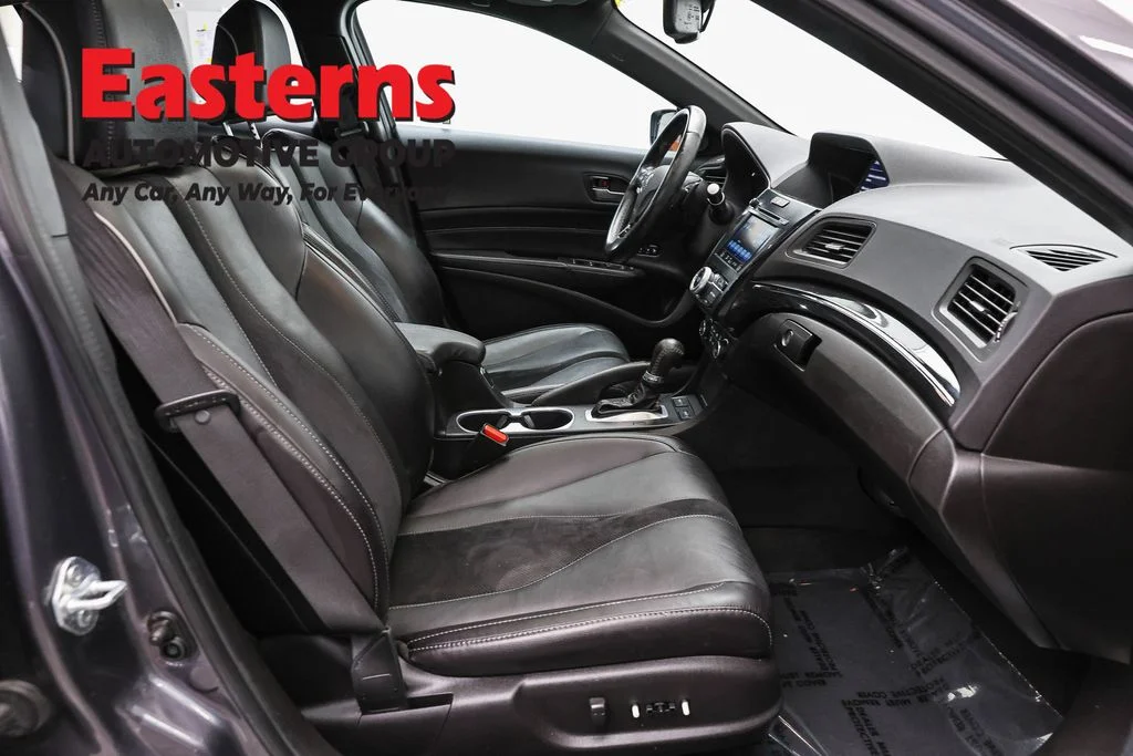 Used 2021 Gray Acura Premium and A-SPEC Packages image 27