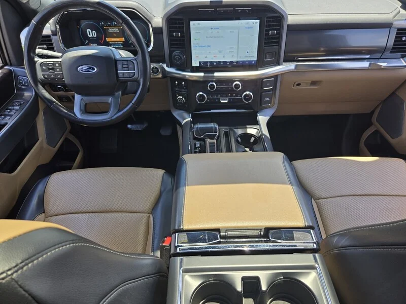 Used 2022 White Metallic FORD LARIAT 4WD SUPERCREW 5.5